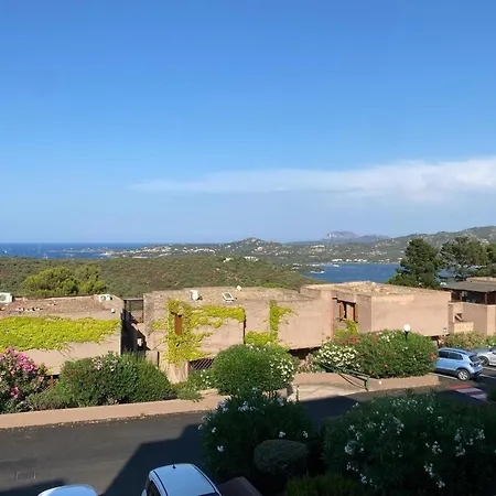 In Olbia With Balcony شقة